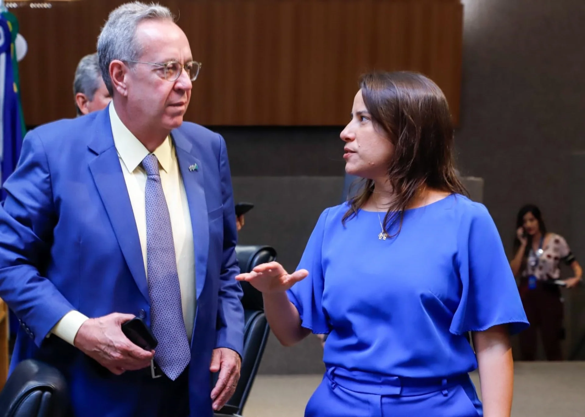 Raquel Lyra e Álvaro Porto em debate político